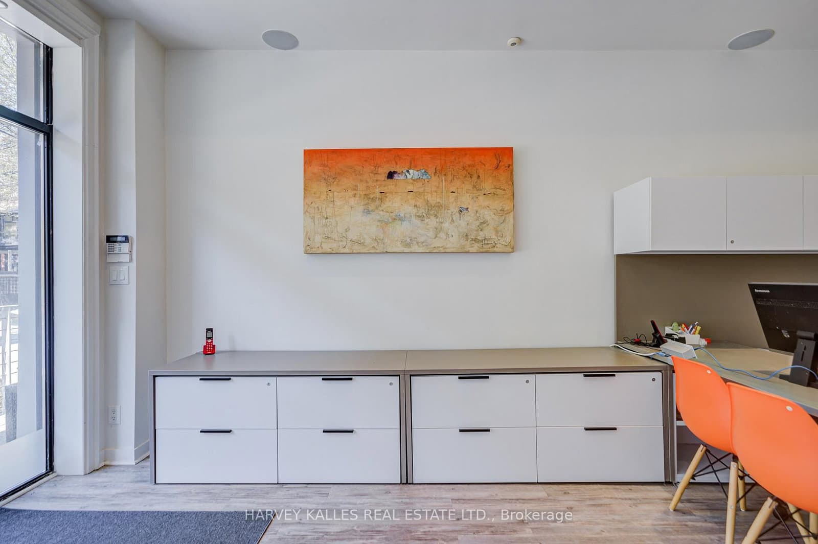275 MacPherson Avenue, Unit 109 thumbnail 15
