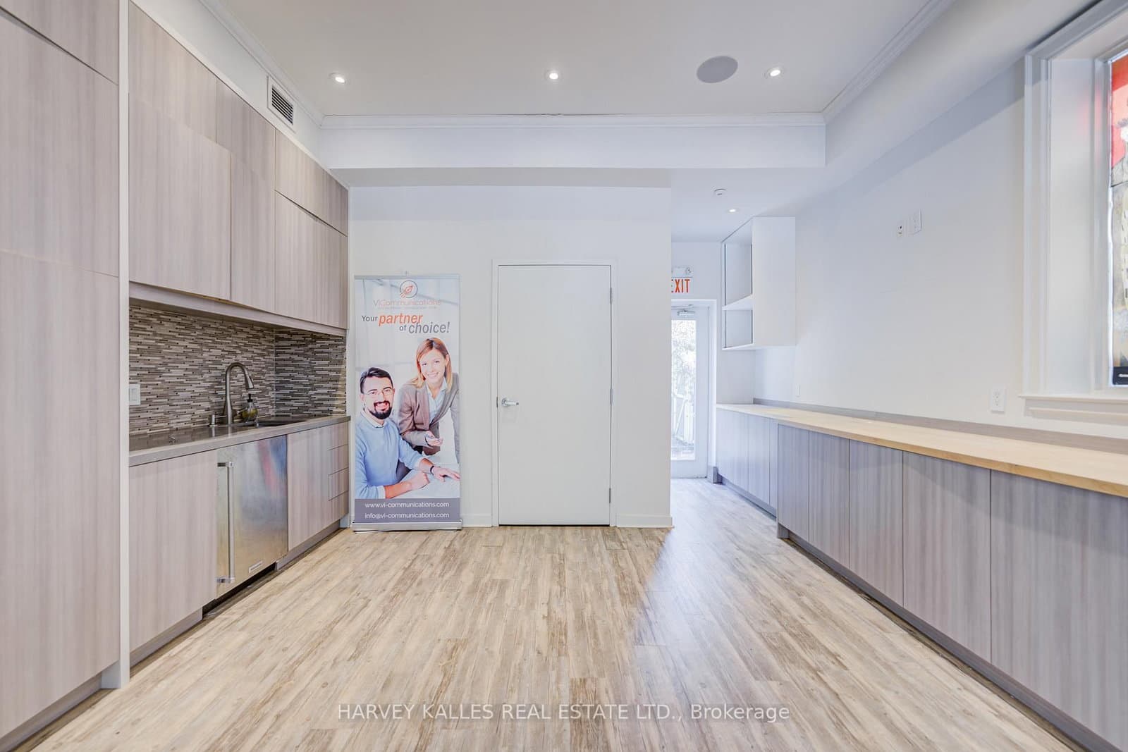 275 MacPherson Avenue, Unit 109 thumbnail 22