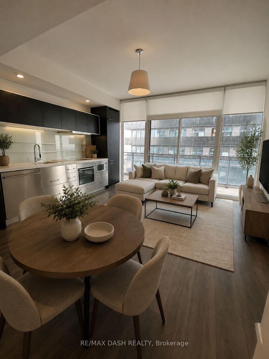 45 Charles Street E, Unit 4811 - Image 1