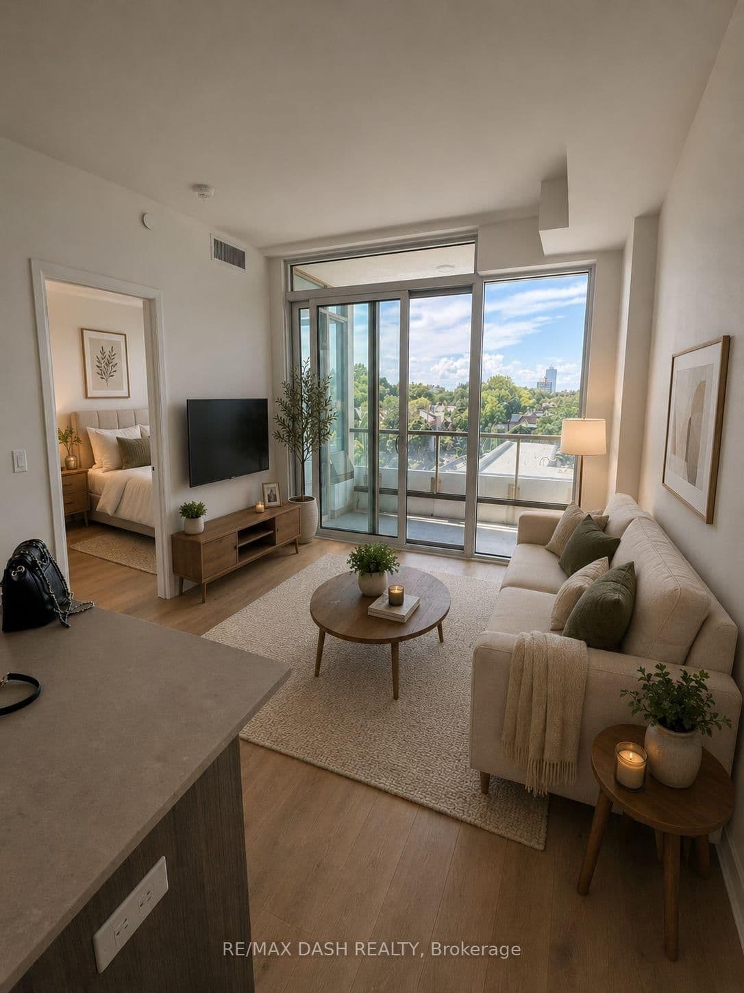 151 Avenue Road, Unit 501 - Image 1