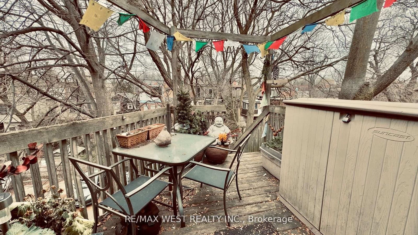 1061 Bathurst Street thumbnail 22