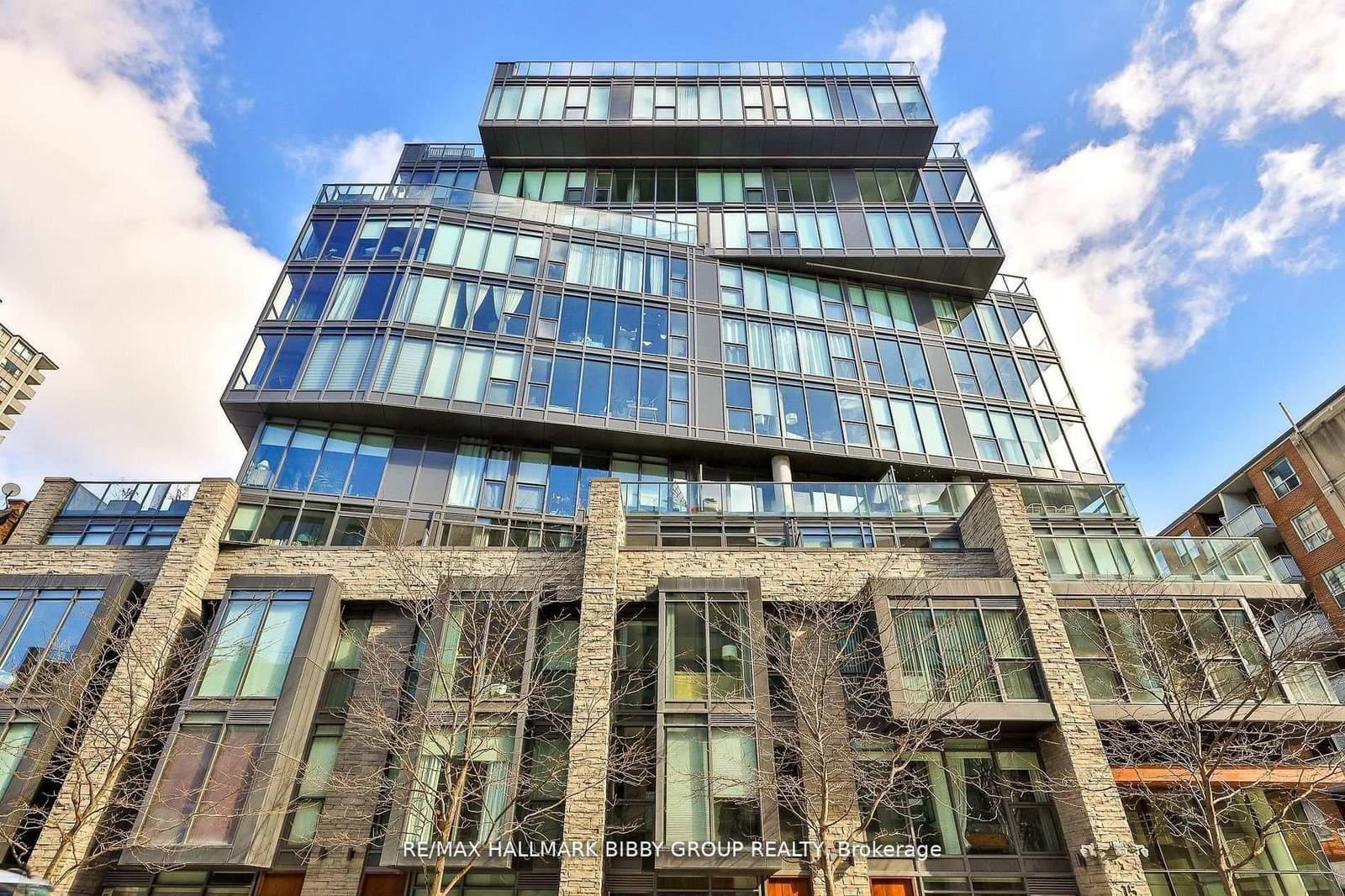 15 Beverley Street, Unit 710 thumbnail 23