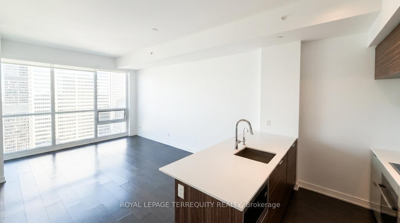 88 Scott Street, Unit 4707 thumbnail 3