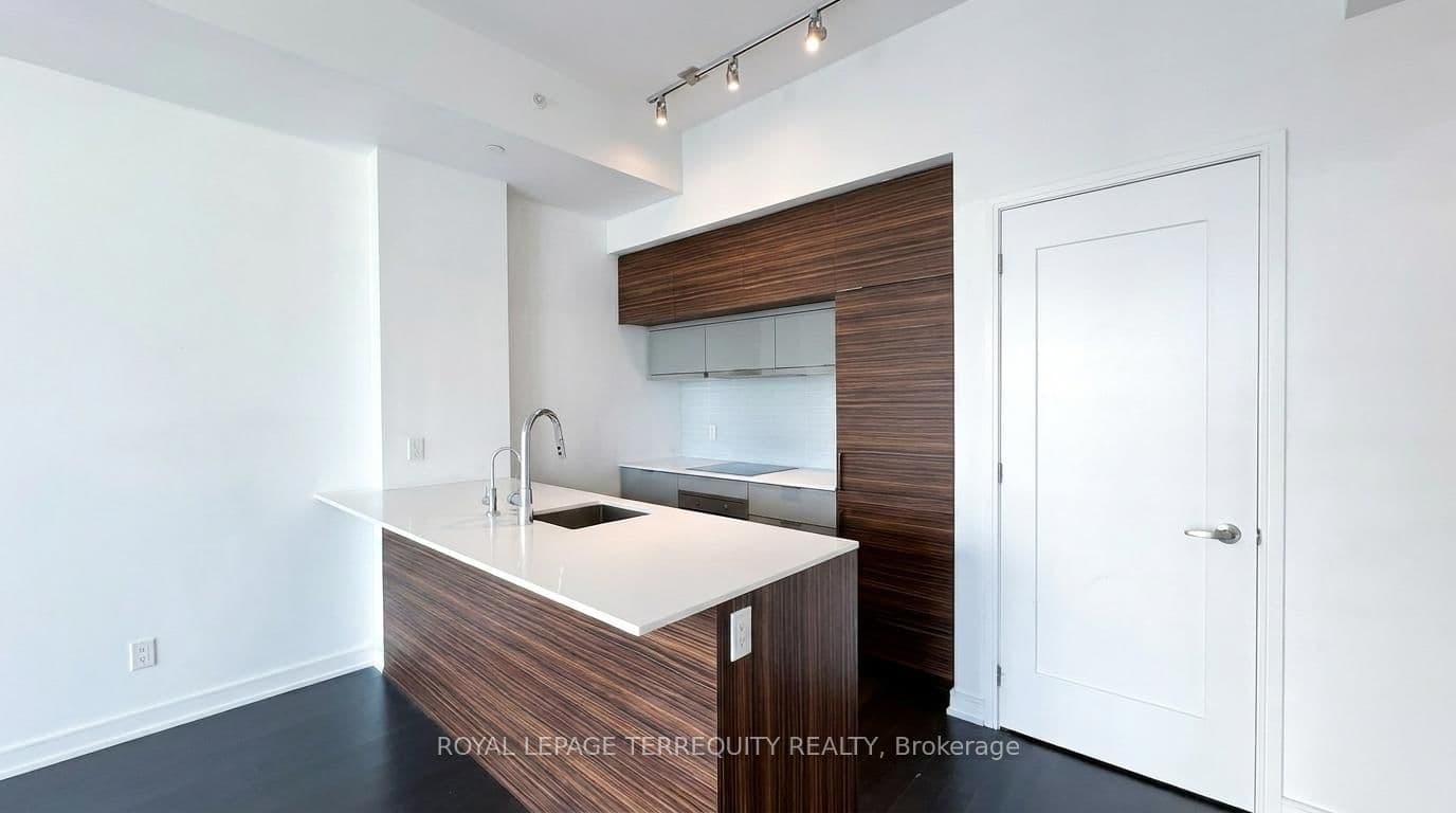 88 Scott Street, Unit 4707 thumbnail 8