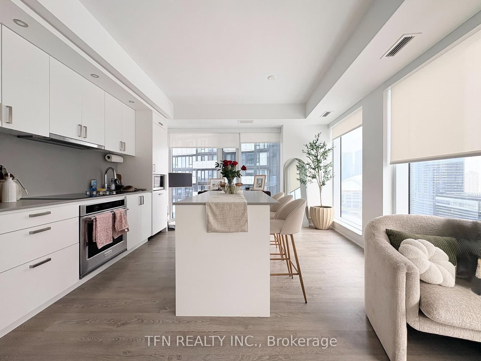 470 Front Street W, Unit 1412 thumbnail 10