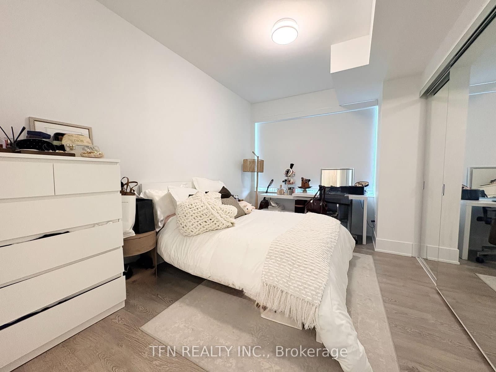 470 Front Street W, Unit 1412 thumbnail 18