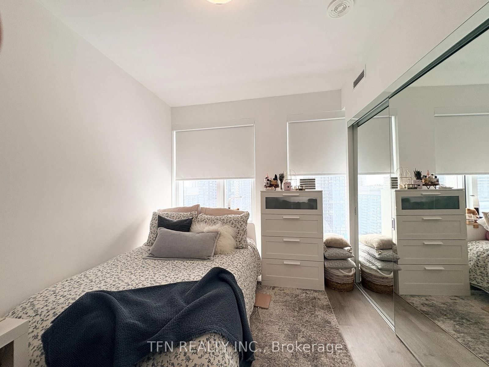 470 Front Street W, Unit 1412 thumbnail 29