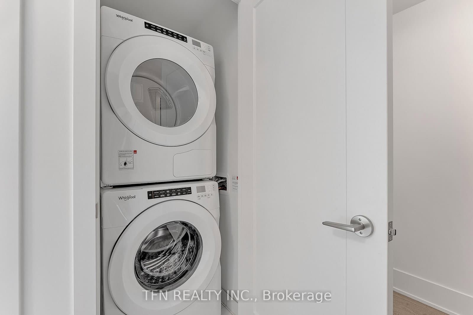 470 Front Street W, Unit 1412 thumbnail 32