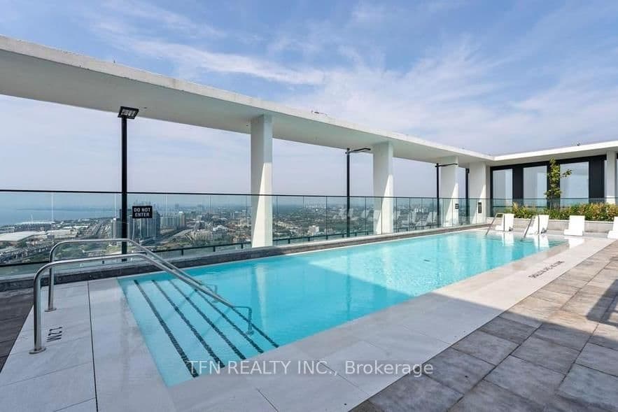 470 Front Street W, Unit 1412 thumbnail 34