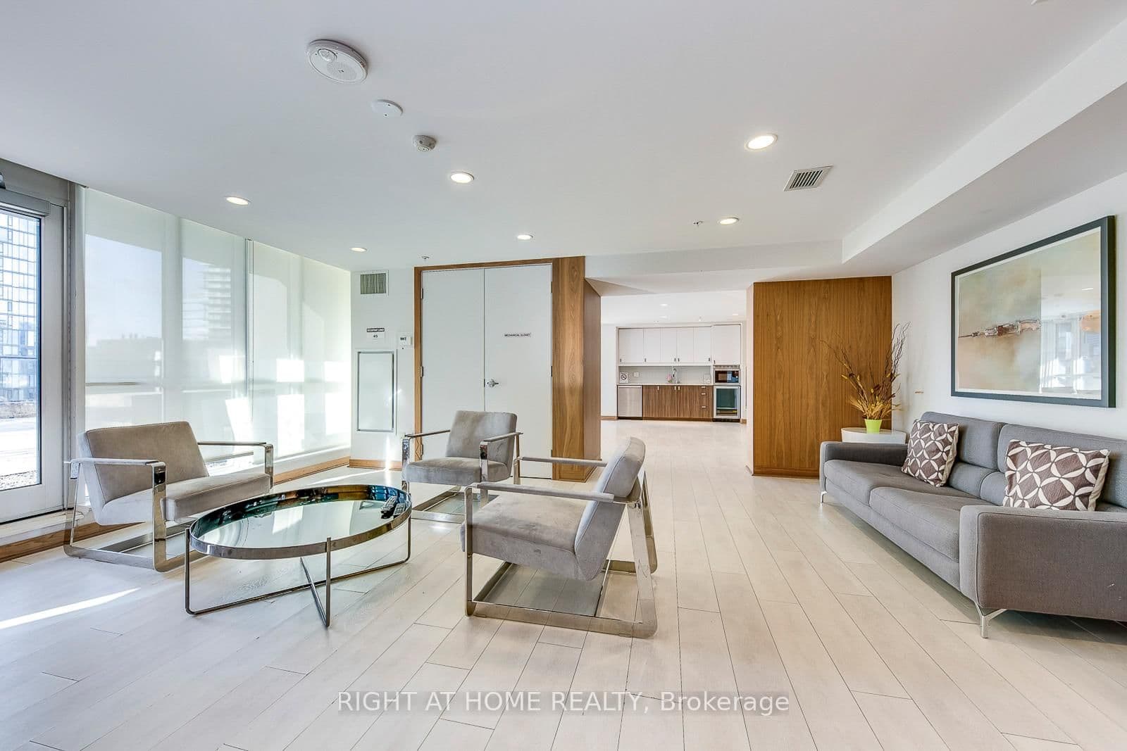 295 Adelaide Street W, Unit 1306 thumbnail 29