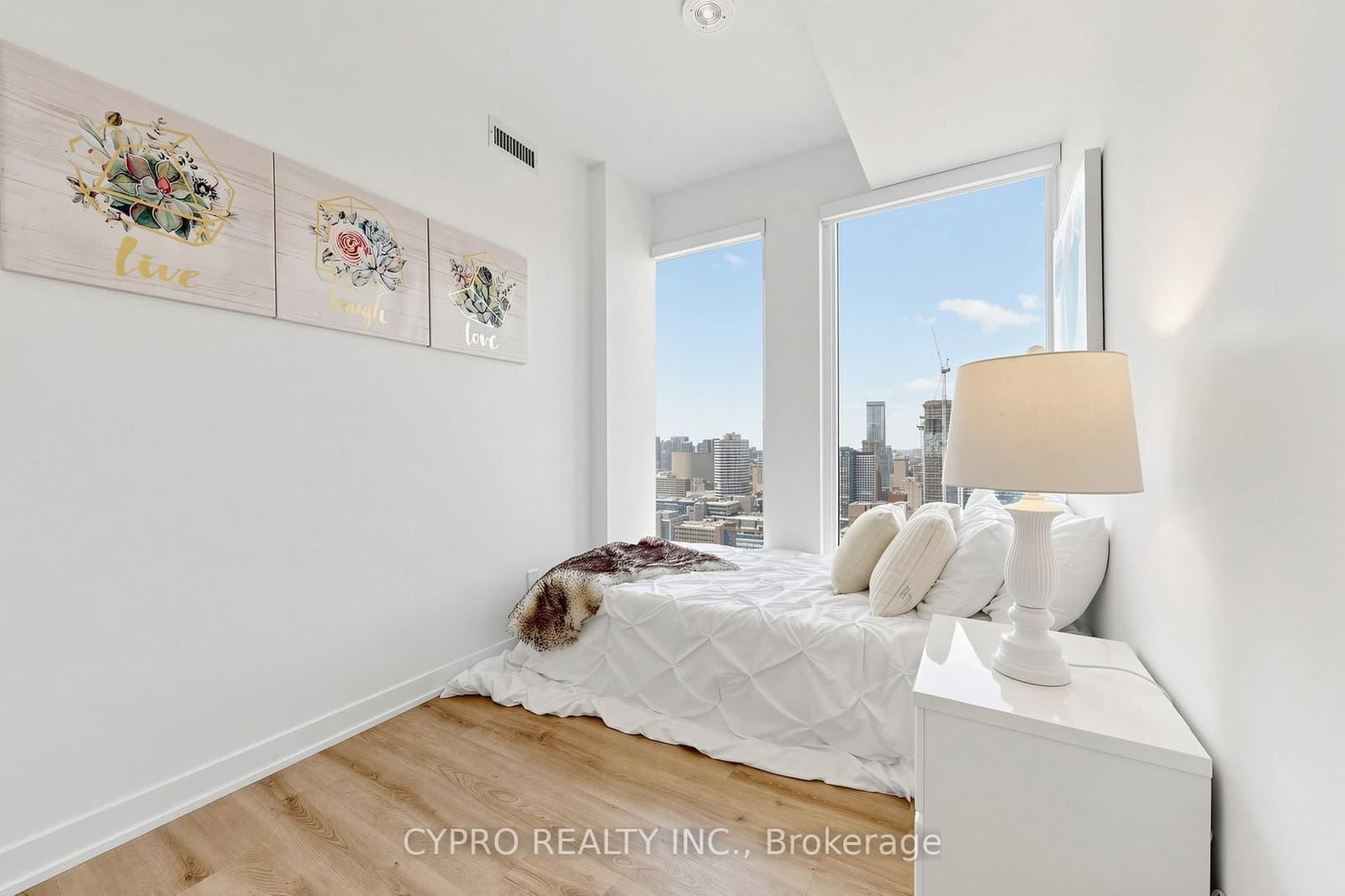 319 JARVIS Street, Unit 3802 thumbnail 17