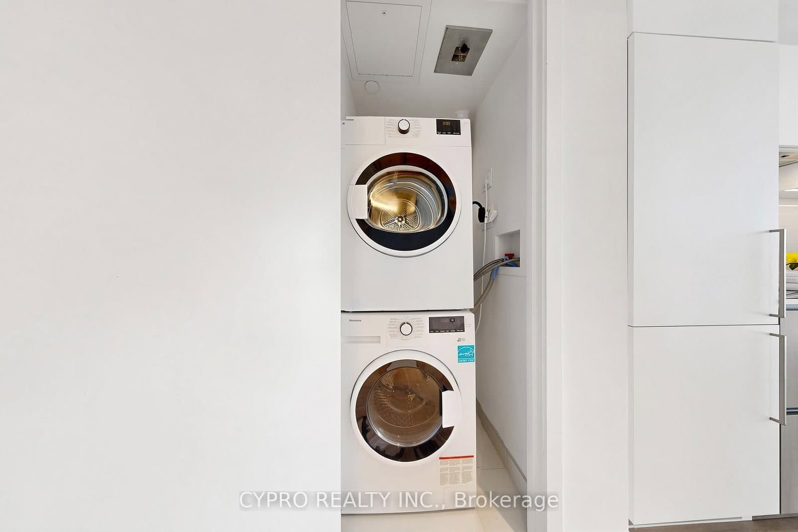 319 JARVIS Street, Unit 3802 thumbnail 19