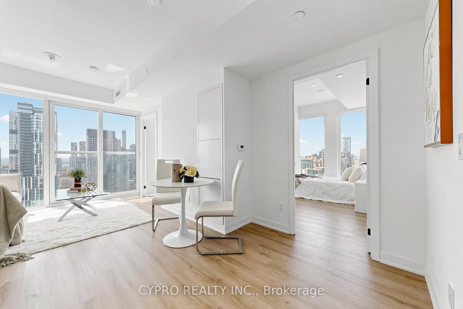 319 JARVIS Street, Unit 3802 thumbnail 6