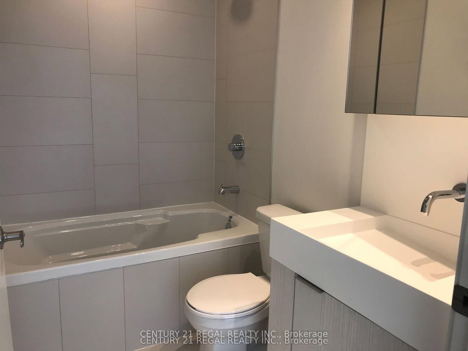 20 Richardson Street, Unit 908 thumbnail 7
