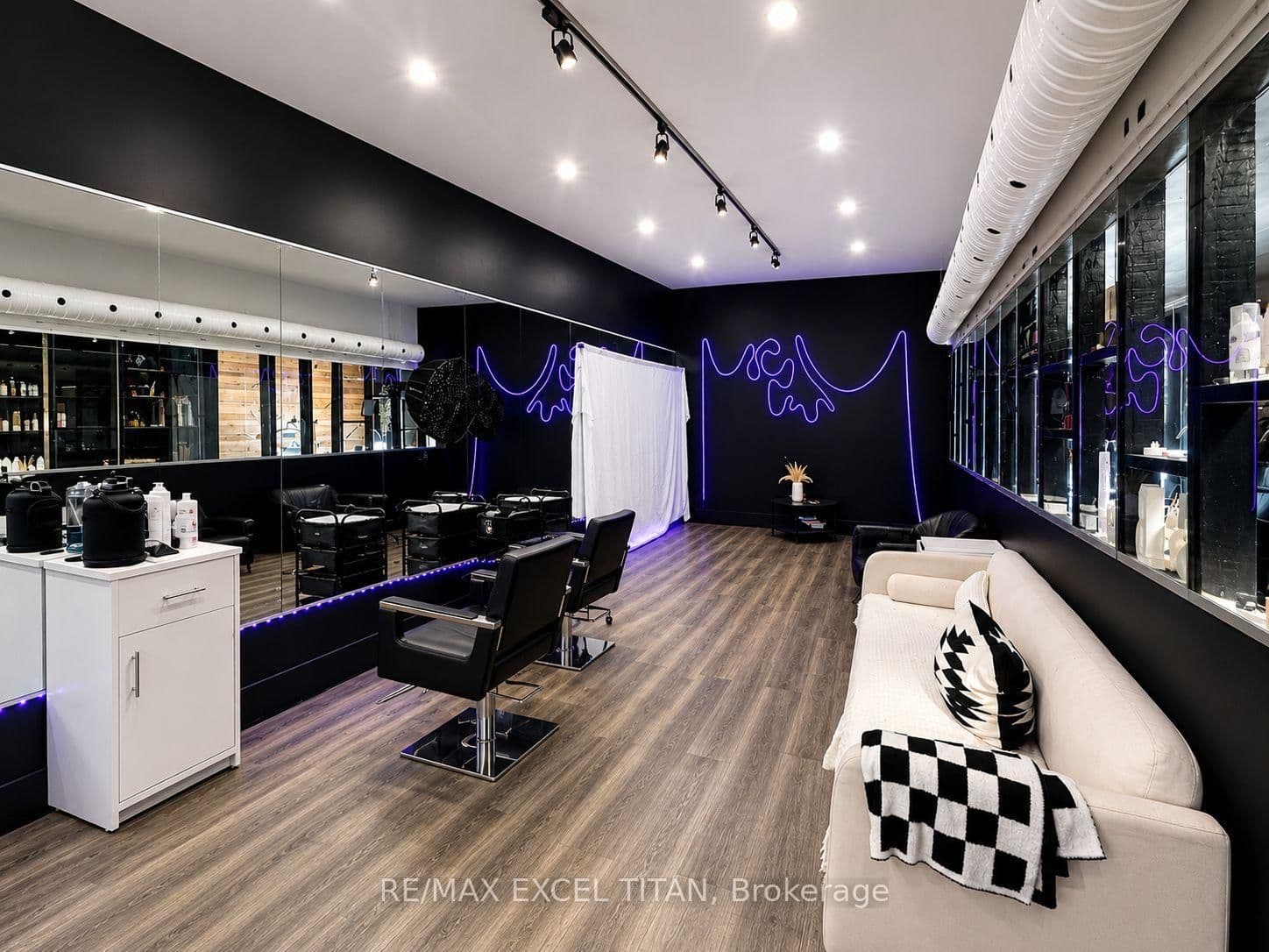 2481 Yonge Street E, Unit A thumbnail 7