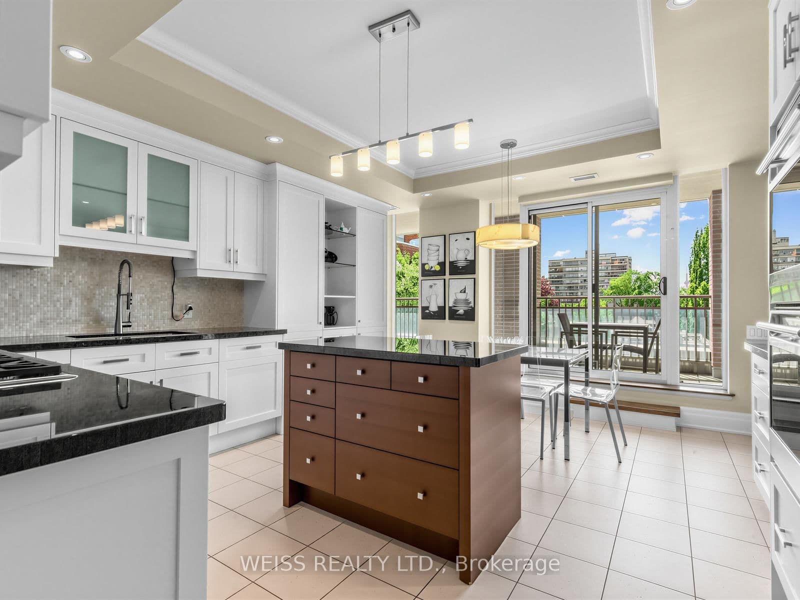155 St Clair Avenue W, Unit 506 thumbnail 15