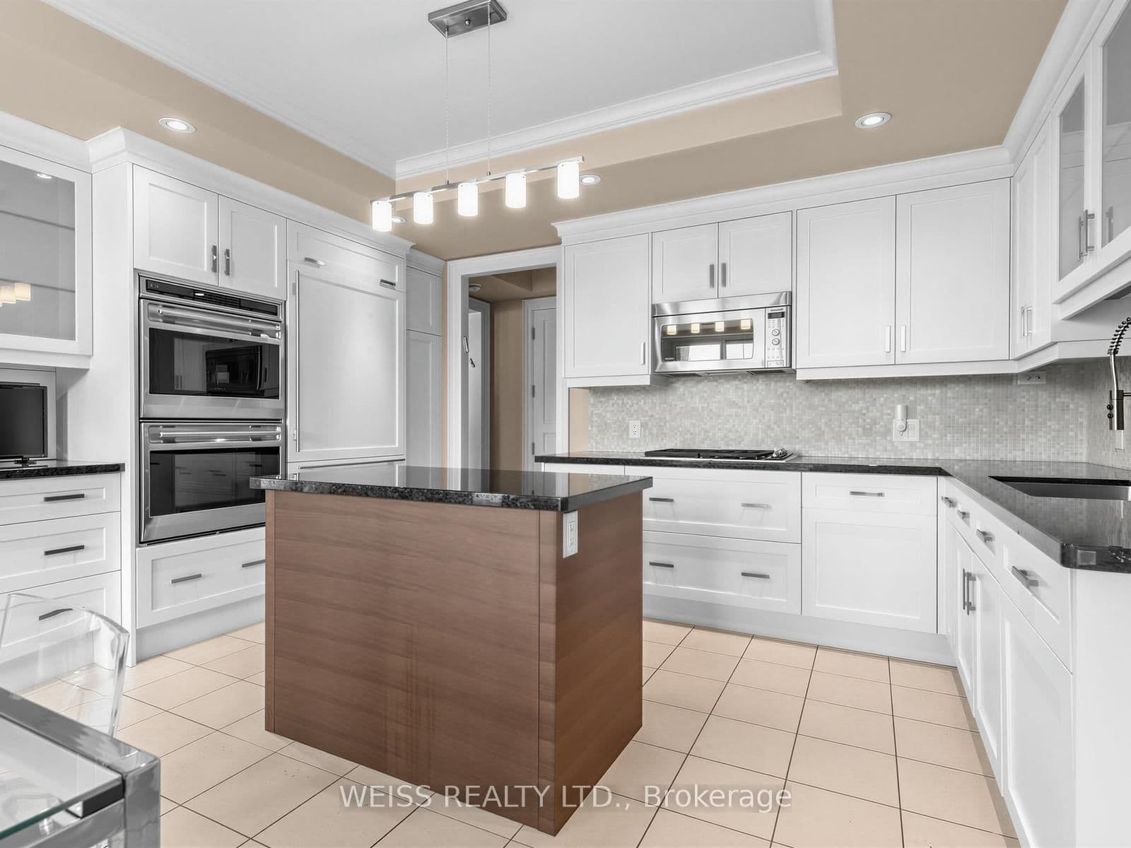 155 St Clair Avenue W, Unit 506 thumbnail 17