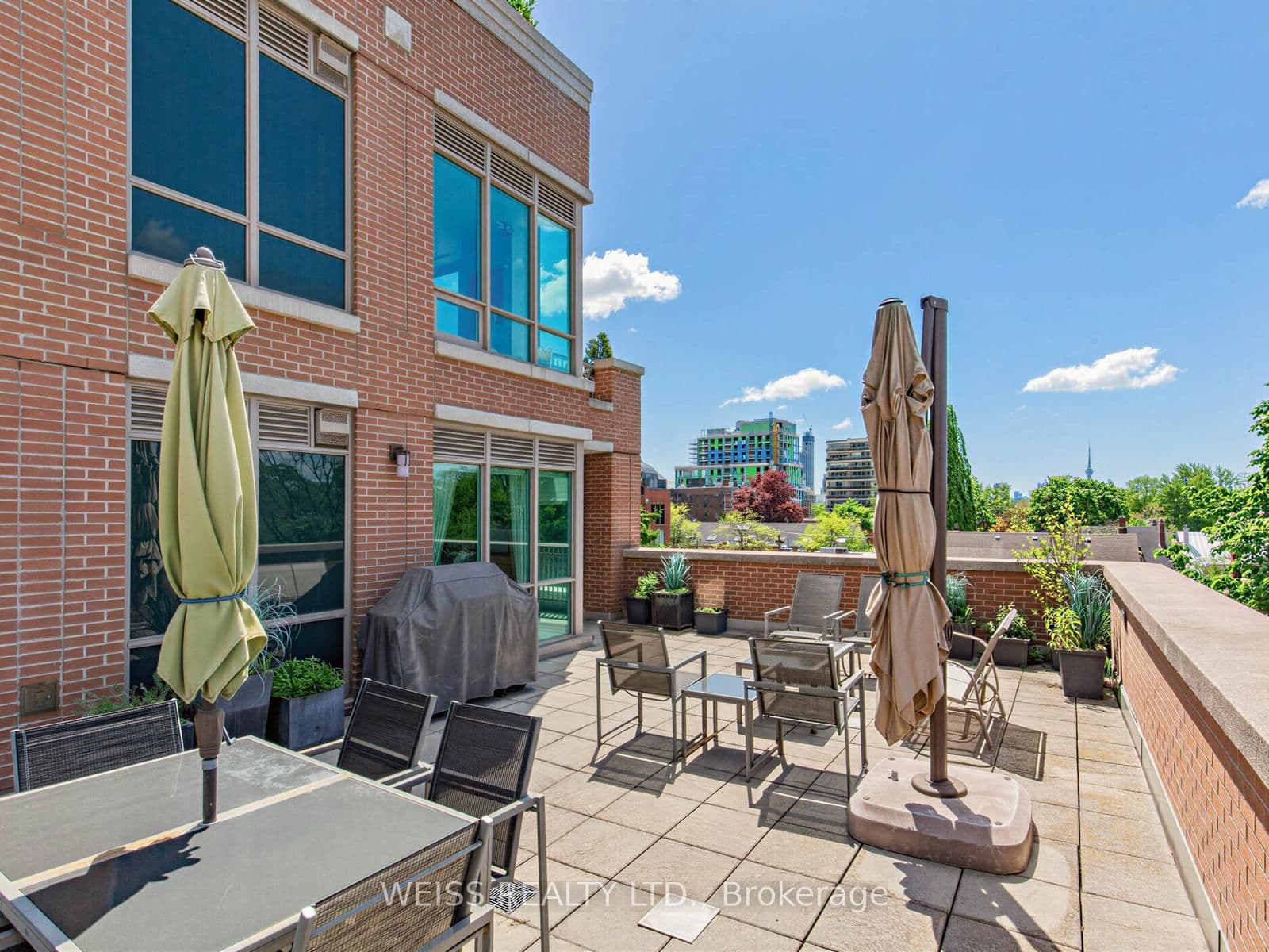 155 St Clair Avenue W, Unit 506 thumbnail 4