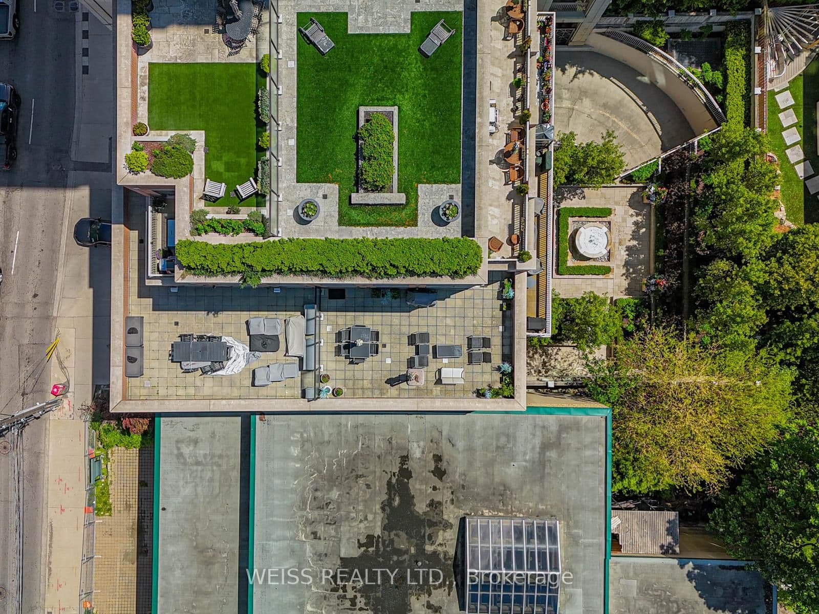 155 St Clair Avenue W, Unit 506 thumbnail 9