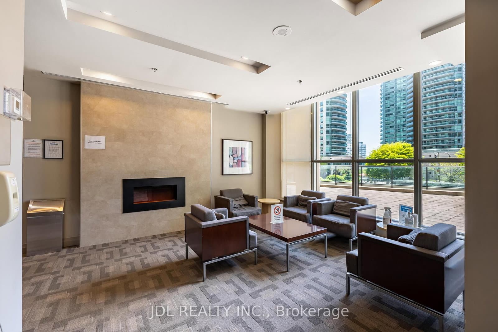 16 Harbour Street, Unit 4006 thumbnail 24