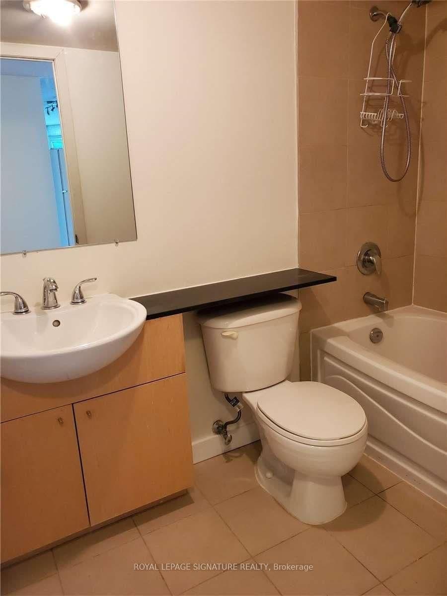 373 Front Street W, Unit 1703 thumbnail 12