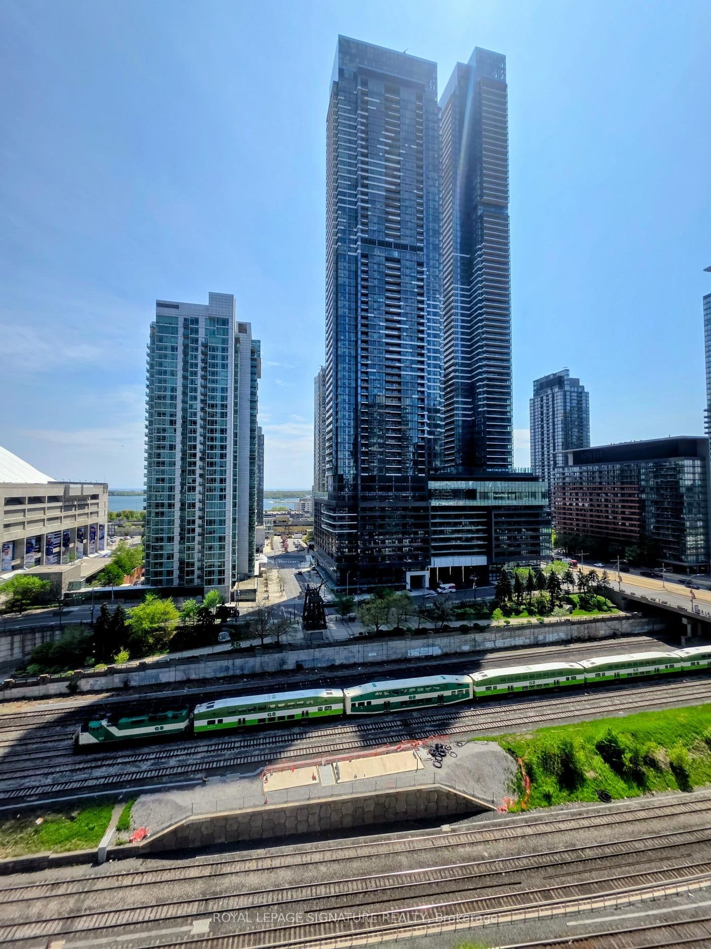 373 Front Street W, Unit 1703 thumbnail 14