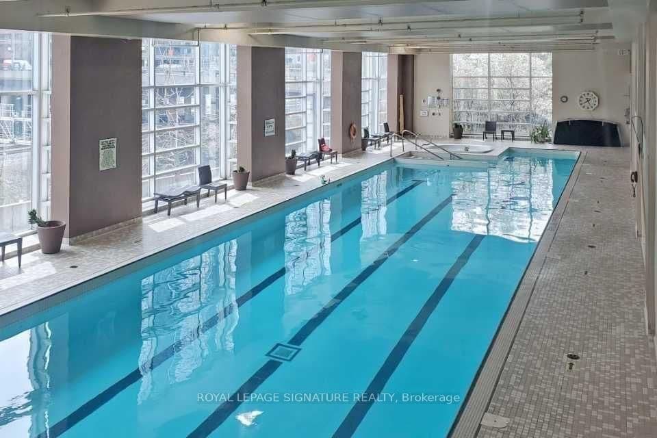 373 Front Street W, Unit 1703 thumbnail 18