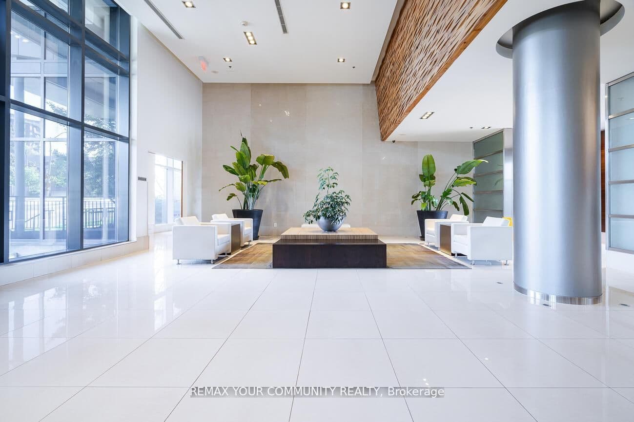2885 Bayview Avenue, Unit 913 thumbnail 4