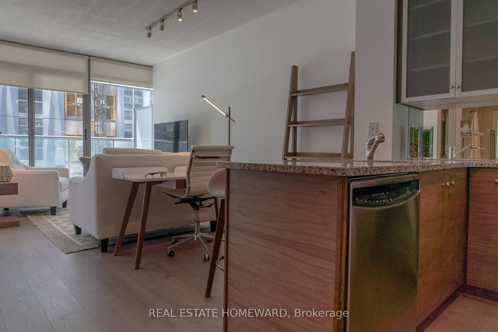 18 Yorkville Avenue, Unit 603 thumbnail 10