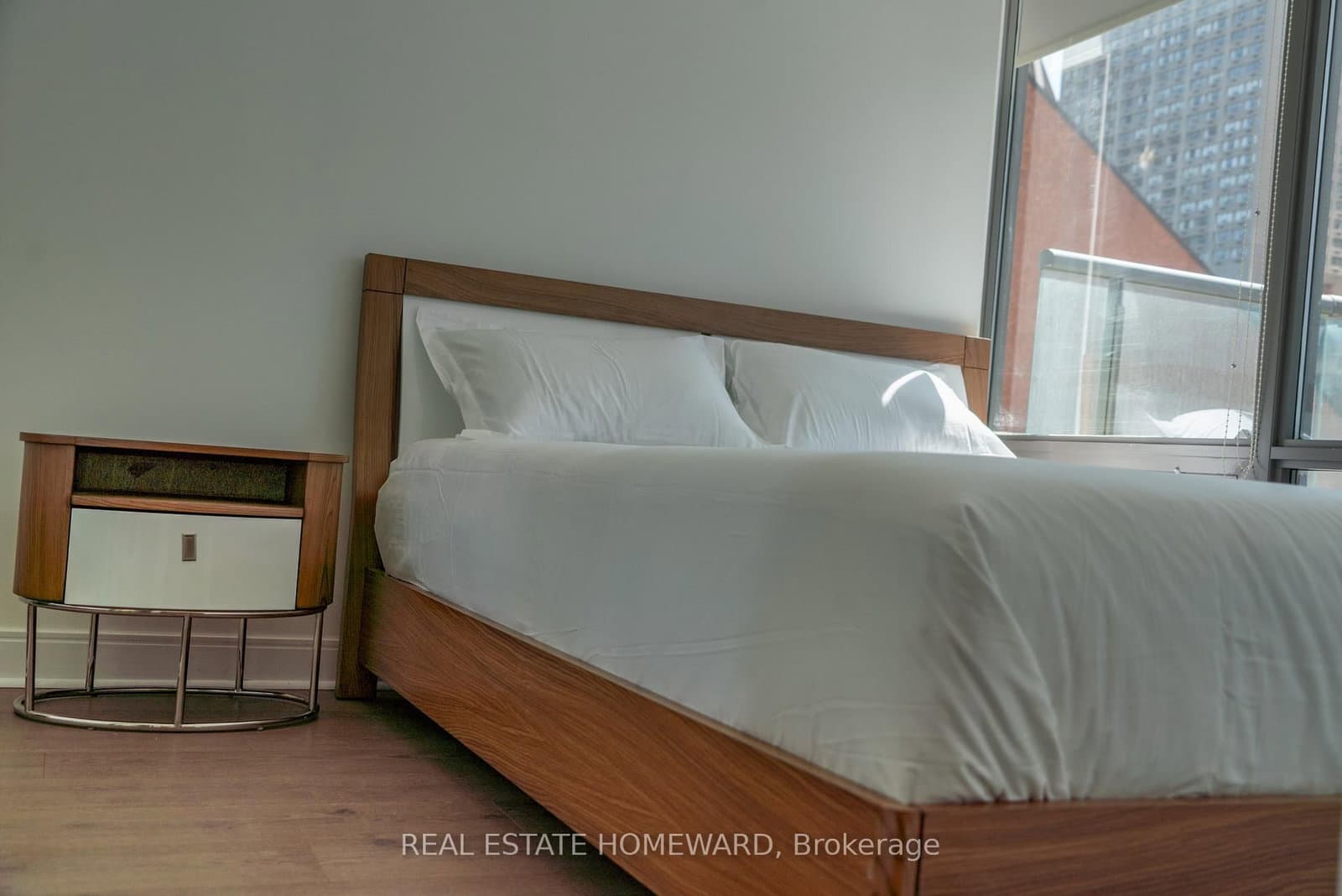 18 Yorkville Avenue, Unit 603 thumbnail 11