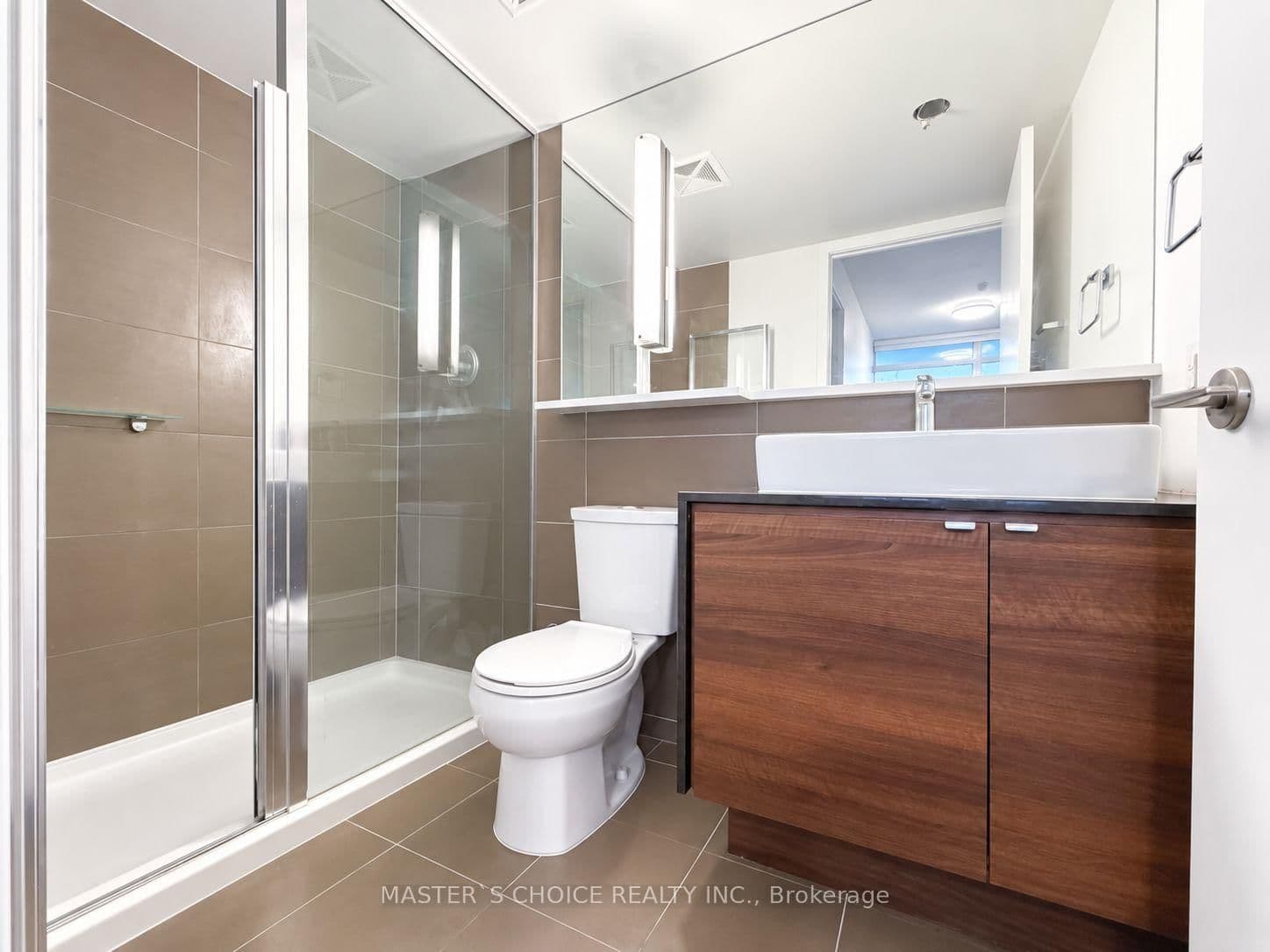 121 Mcmahon Drive, Unit 1717 thumbnail 11