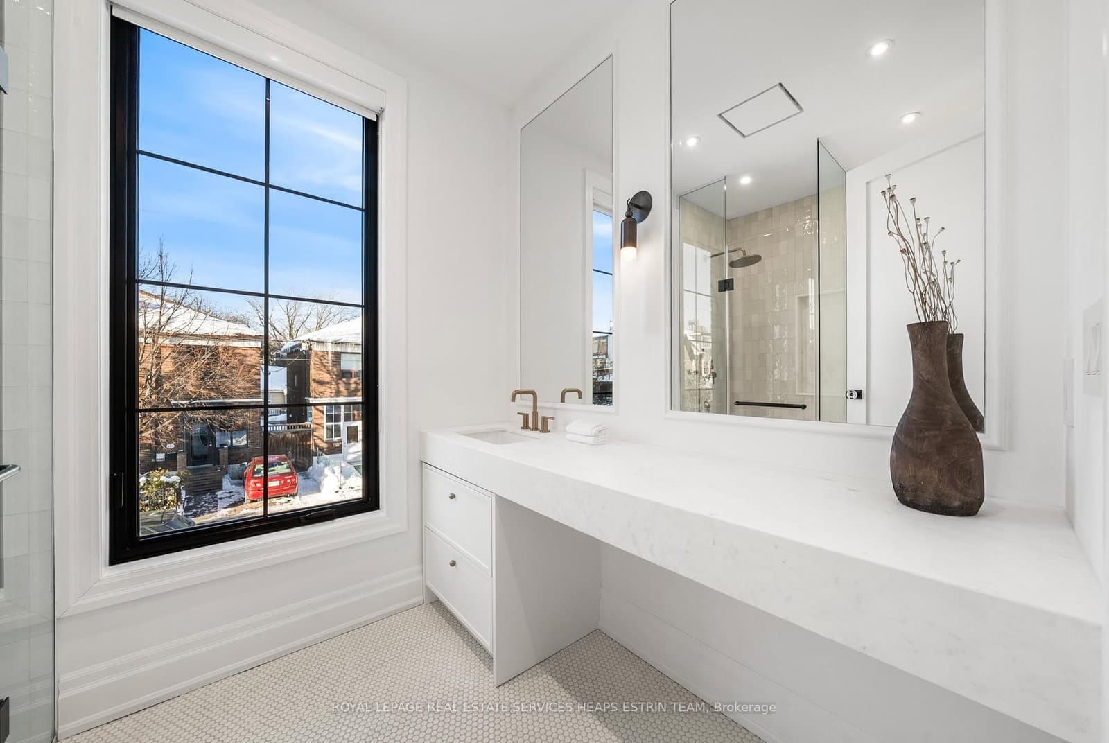 23 Lippincott Street thumbnail 27