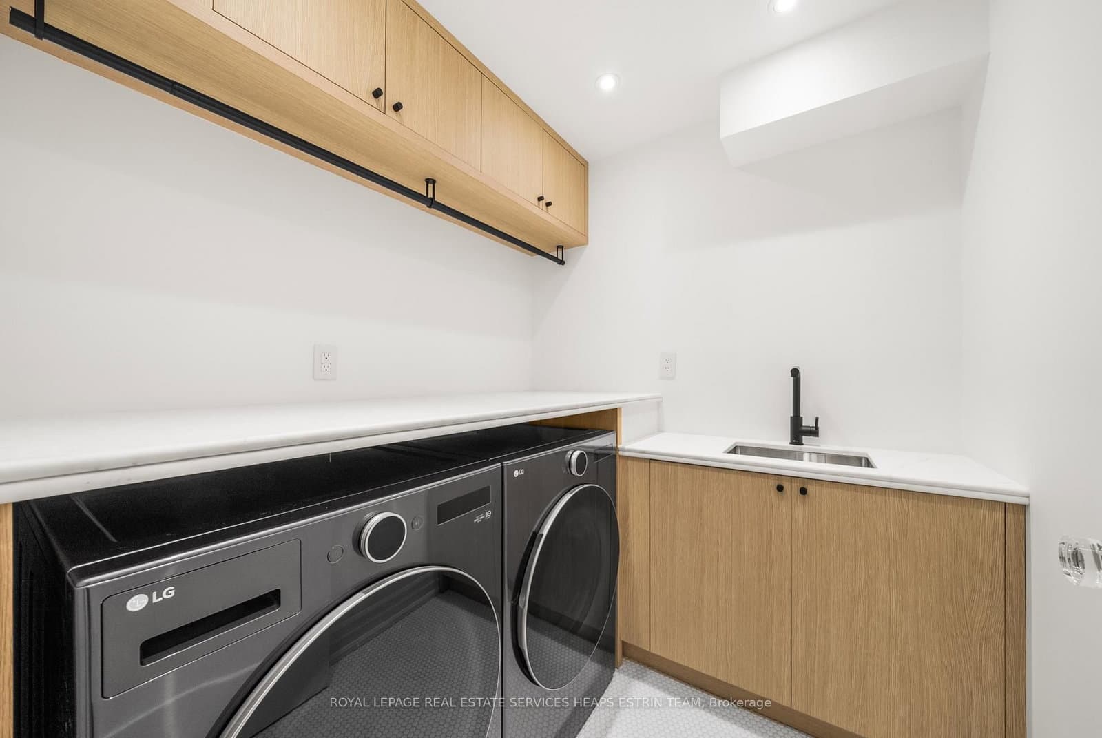 23 Lippincott Street thumbnail 43