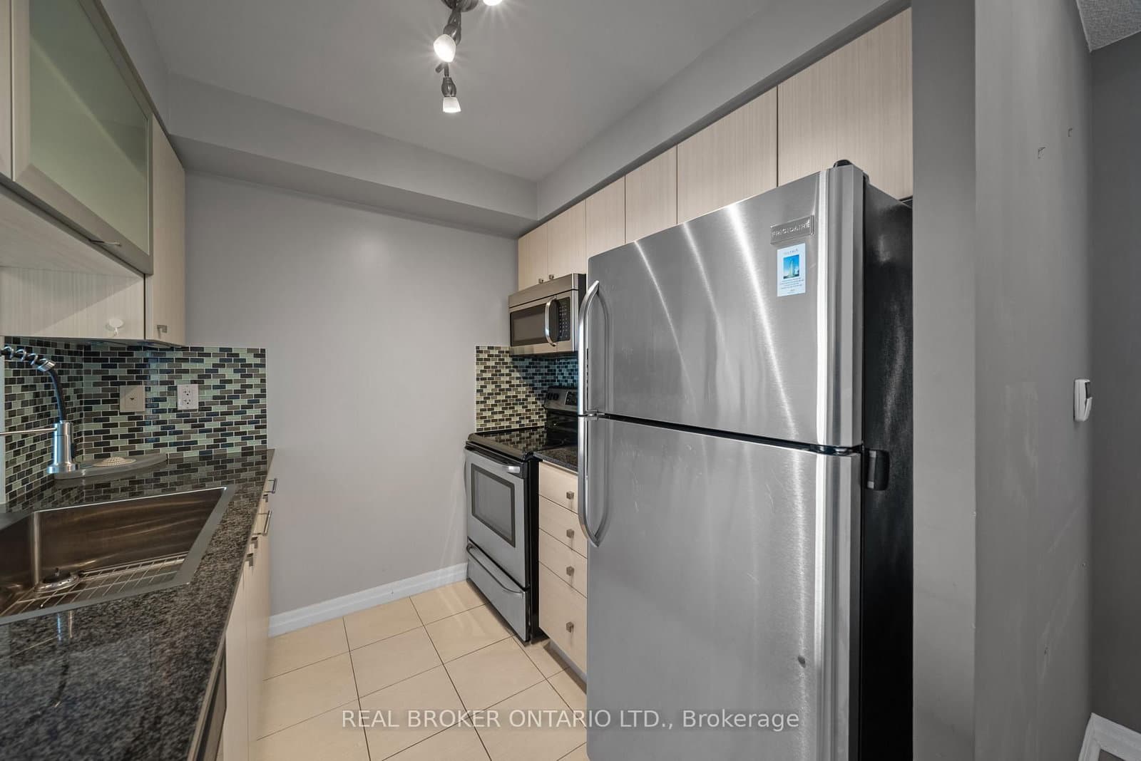 2015 Sheppard Avenue E, Unit 3010 thumbnail 10