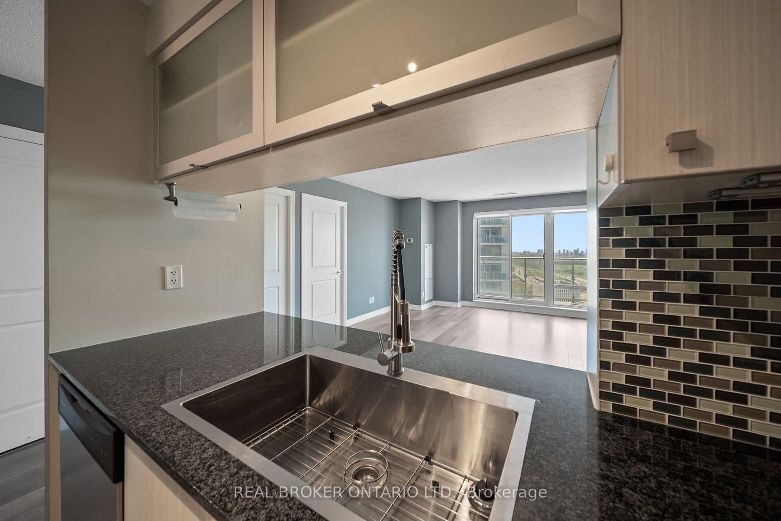 2015 Sheppard Avenue E, Unit 3010 thumbnail 11