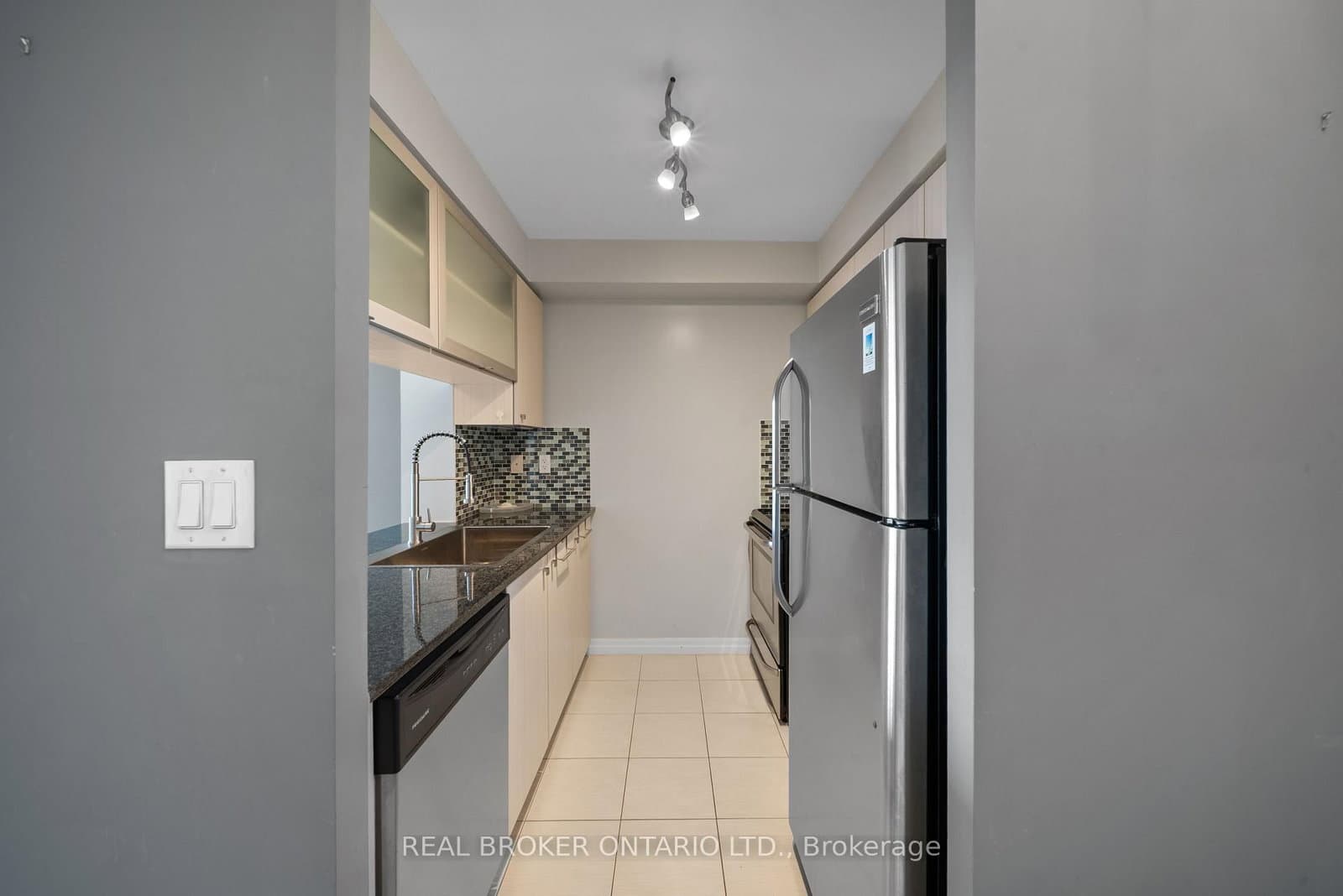 2015 Sheppard Avenue E, Unit 3010 thumbnail 8