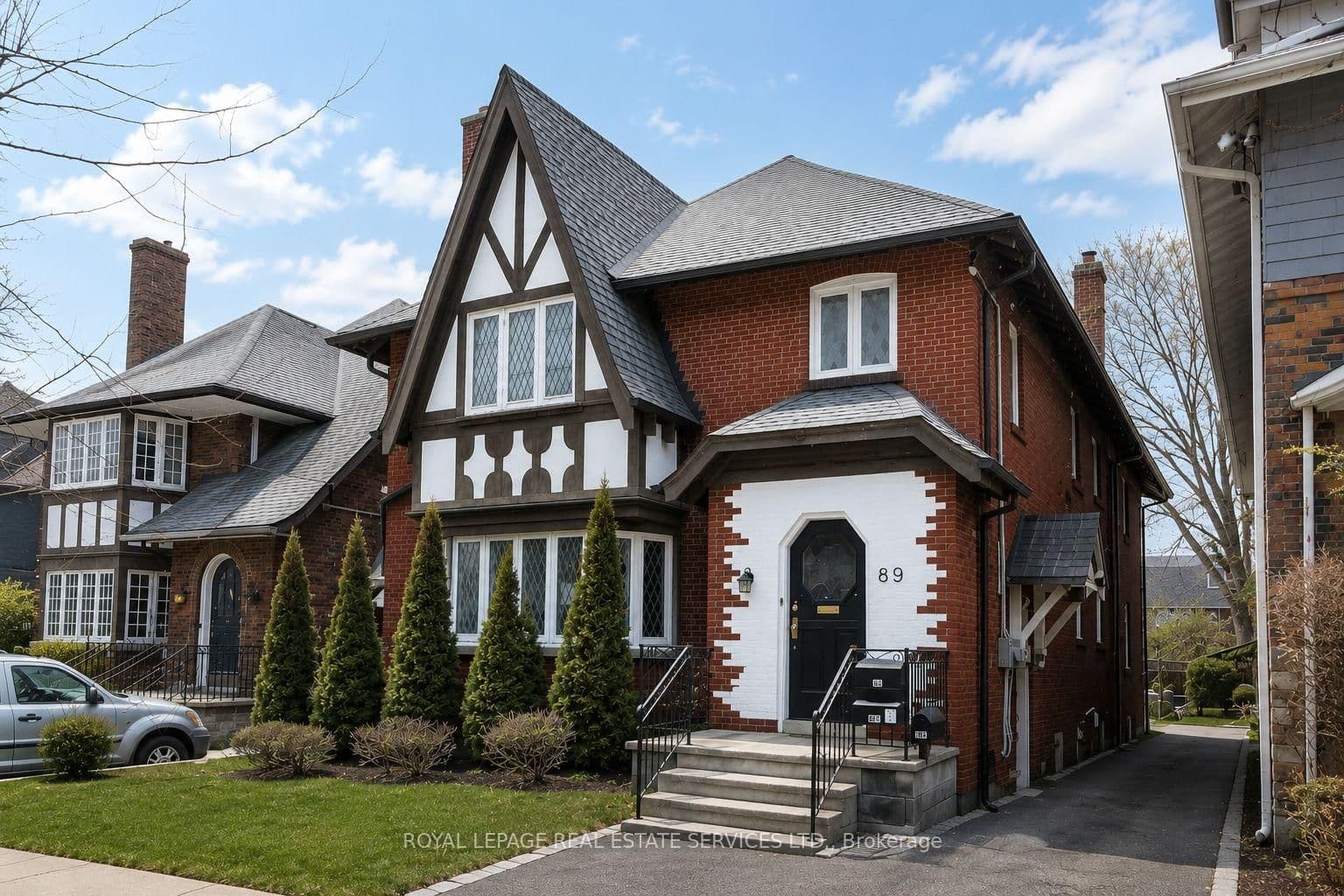89 Oriole Parkway - Image 1