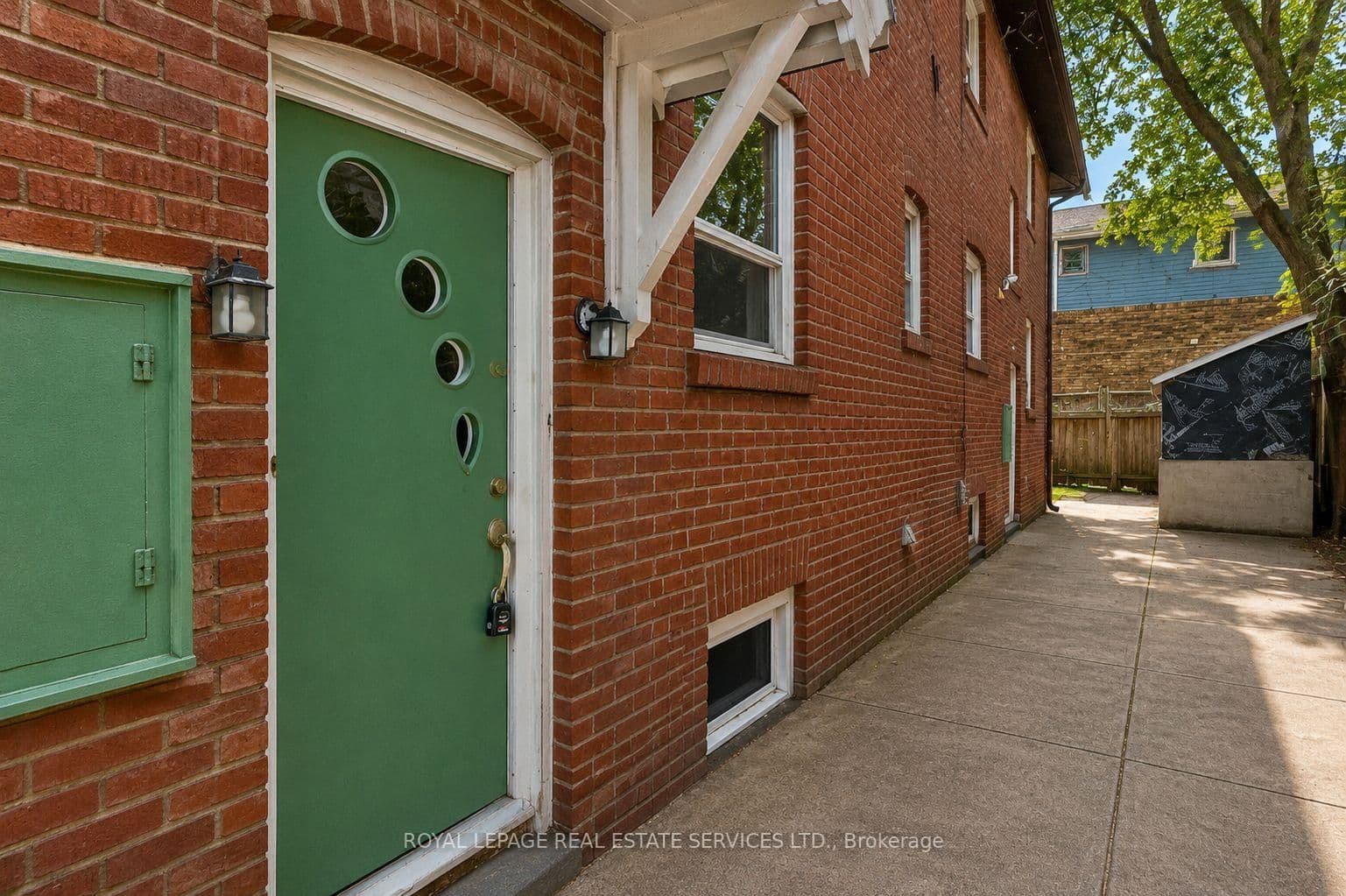 89 Oriole Parkway thumbnail 38