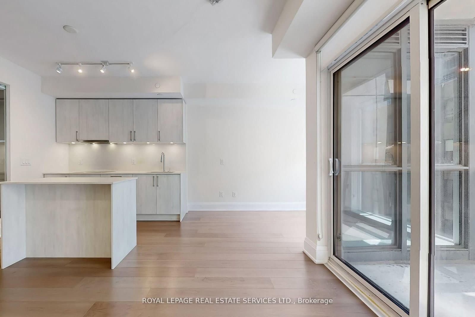 88 Cumberland Street, Unit 808 thumbnail 10