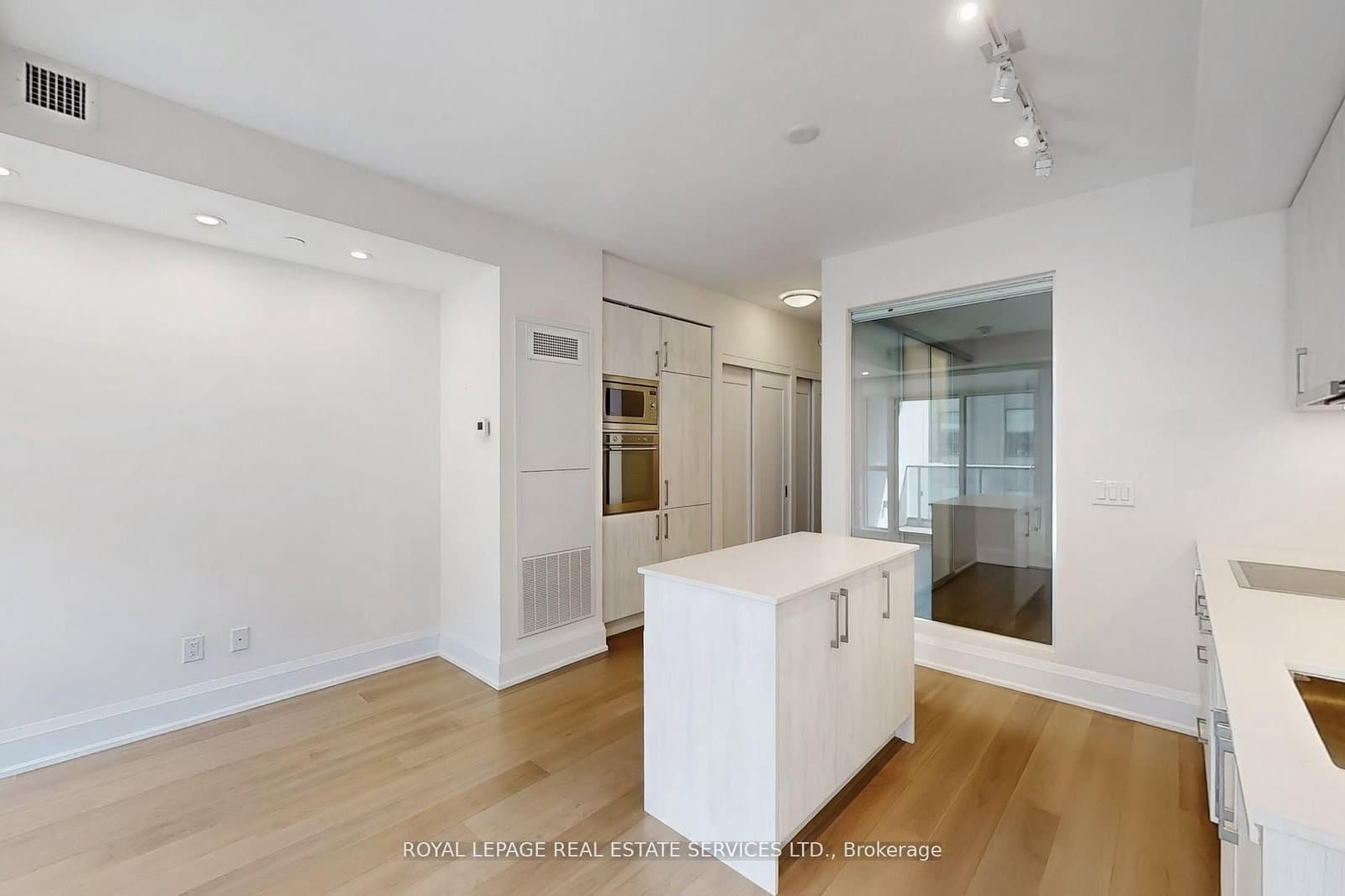 88 Cumberland Street, Unit 808 thumbnail 13