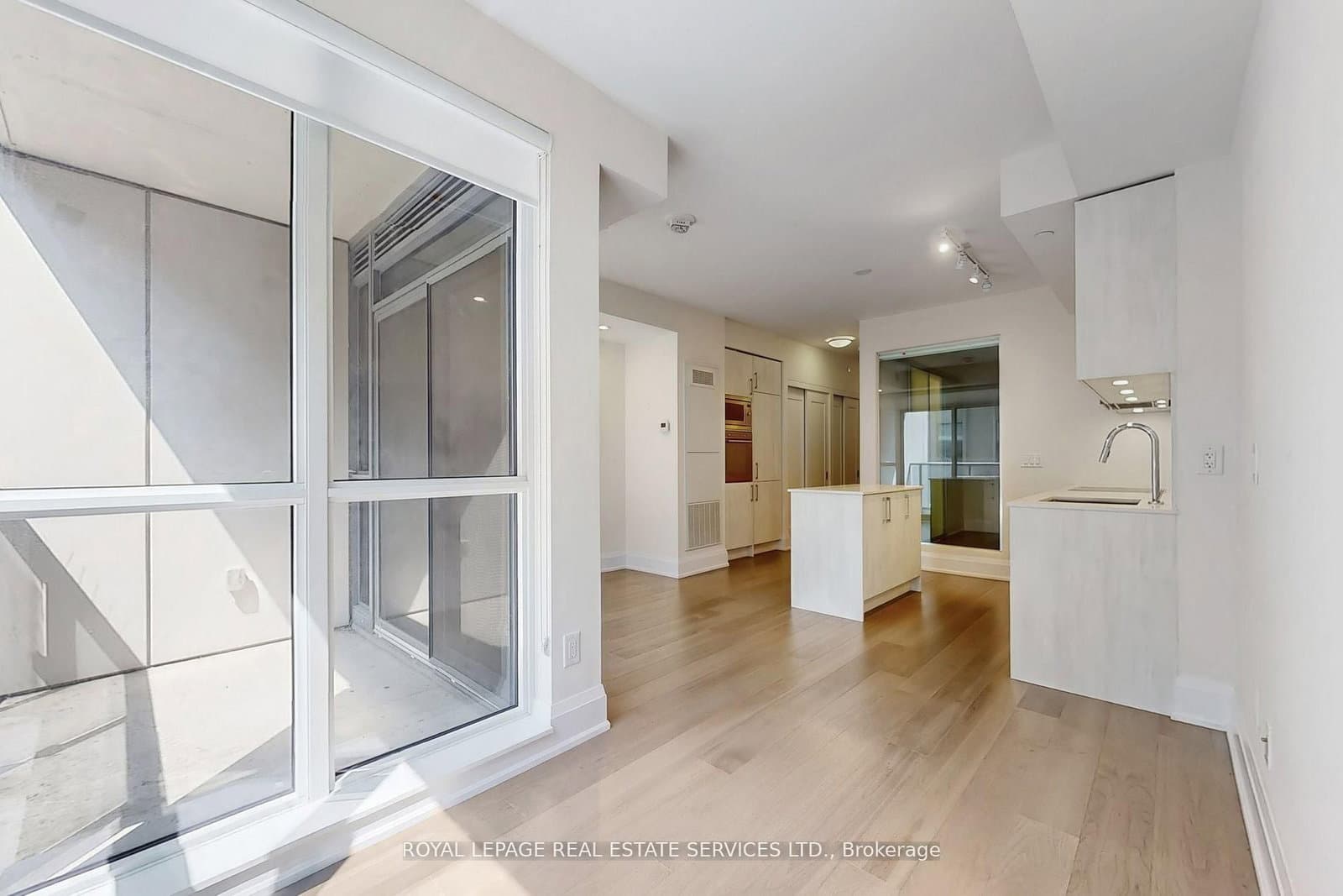 88 Cumberland Street, Unit 808 thumbnail 17