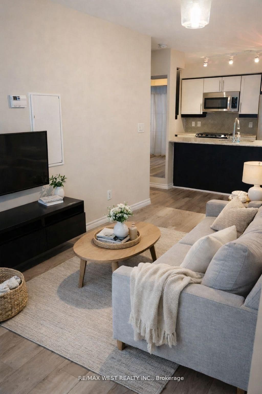38 Grand Magazine Street, Unit 342 thumbnail 3