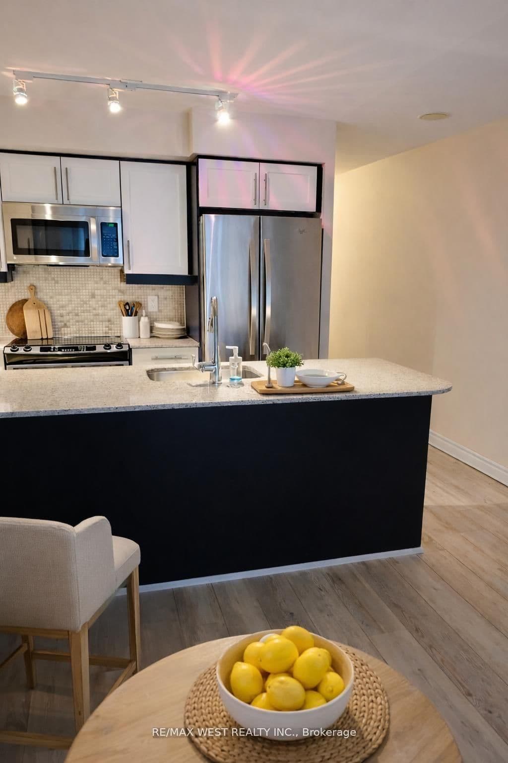 38 Grand Magazine Street, Unit 342 thumbnail 4