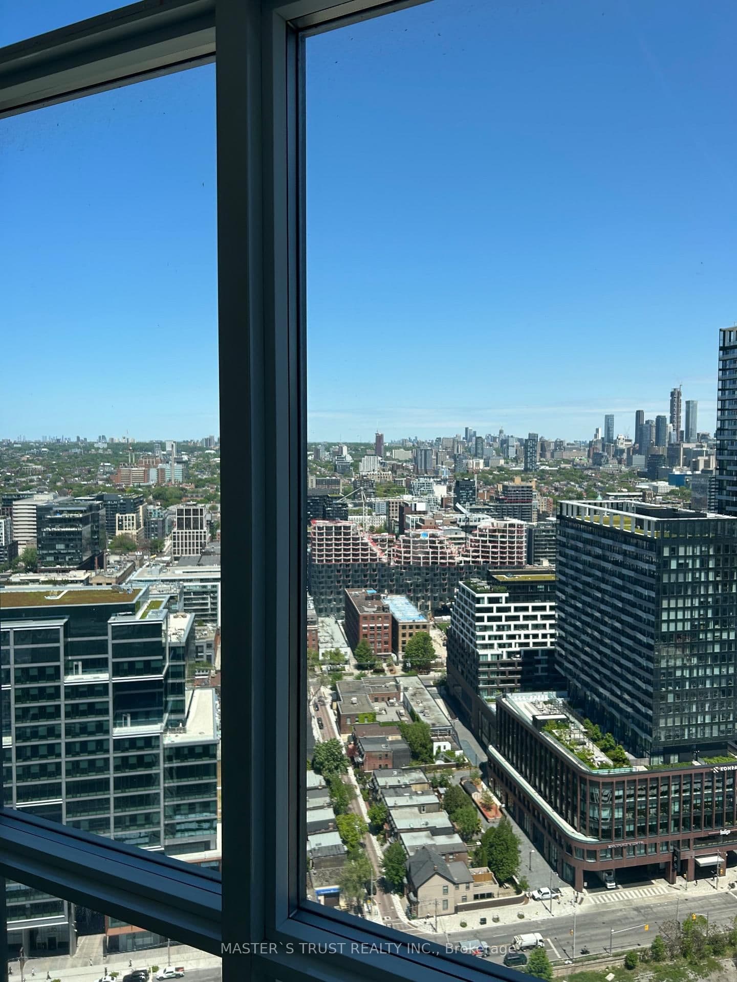 21 ICE BOAT Terrace, Unit 4202 thumbnail 13