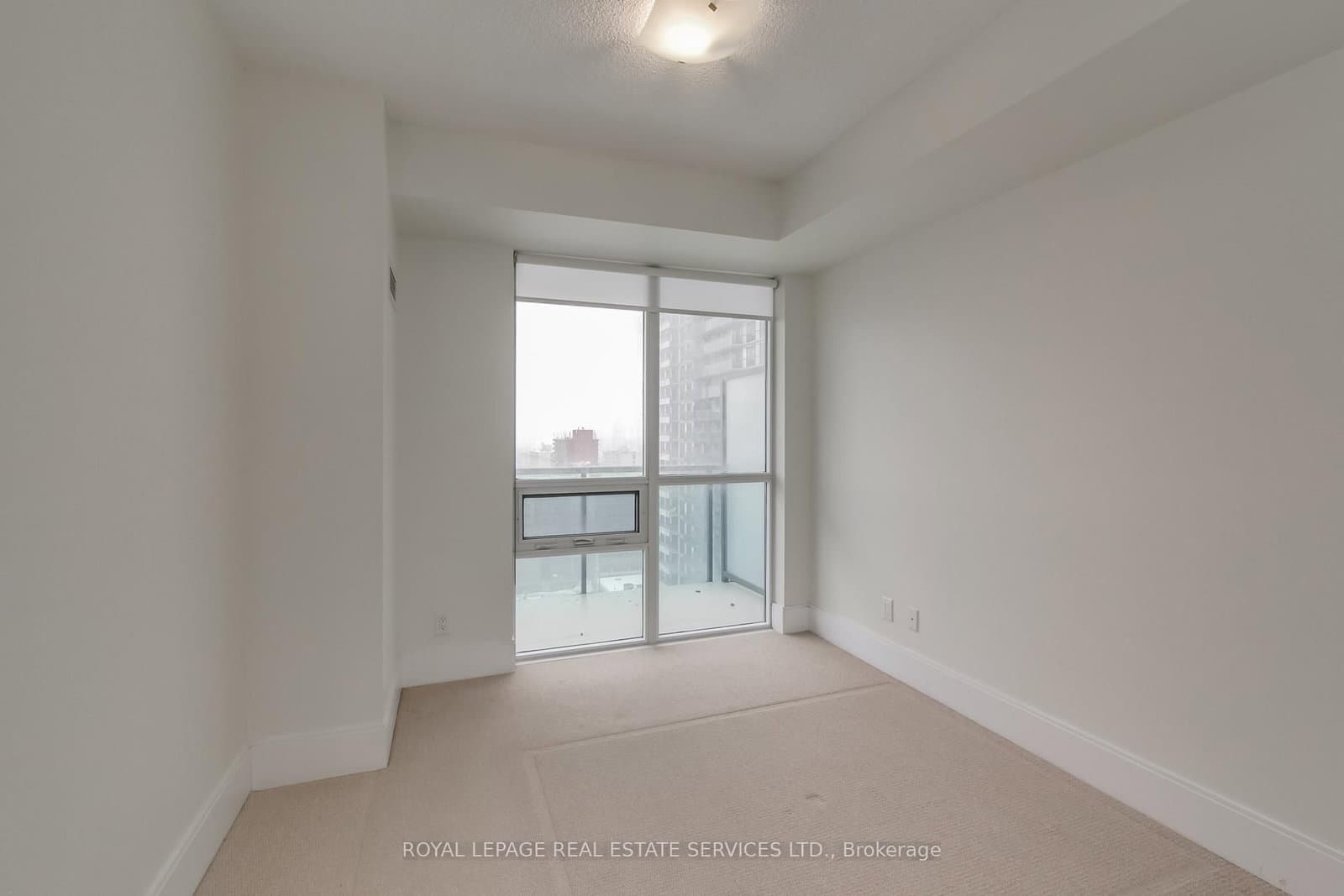 25 Broadway Avenue, Unit 1408 thumbnail 15