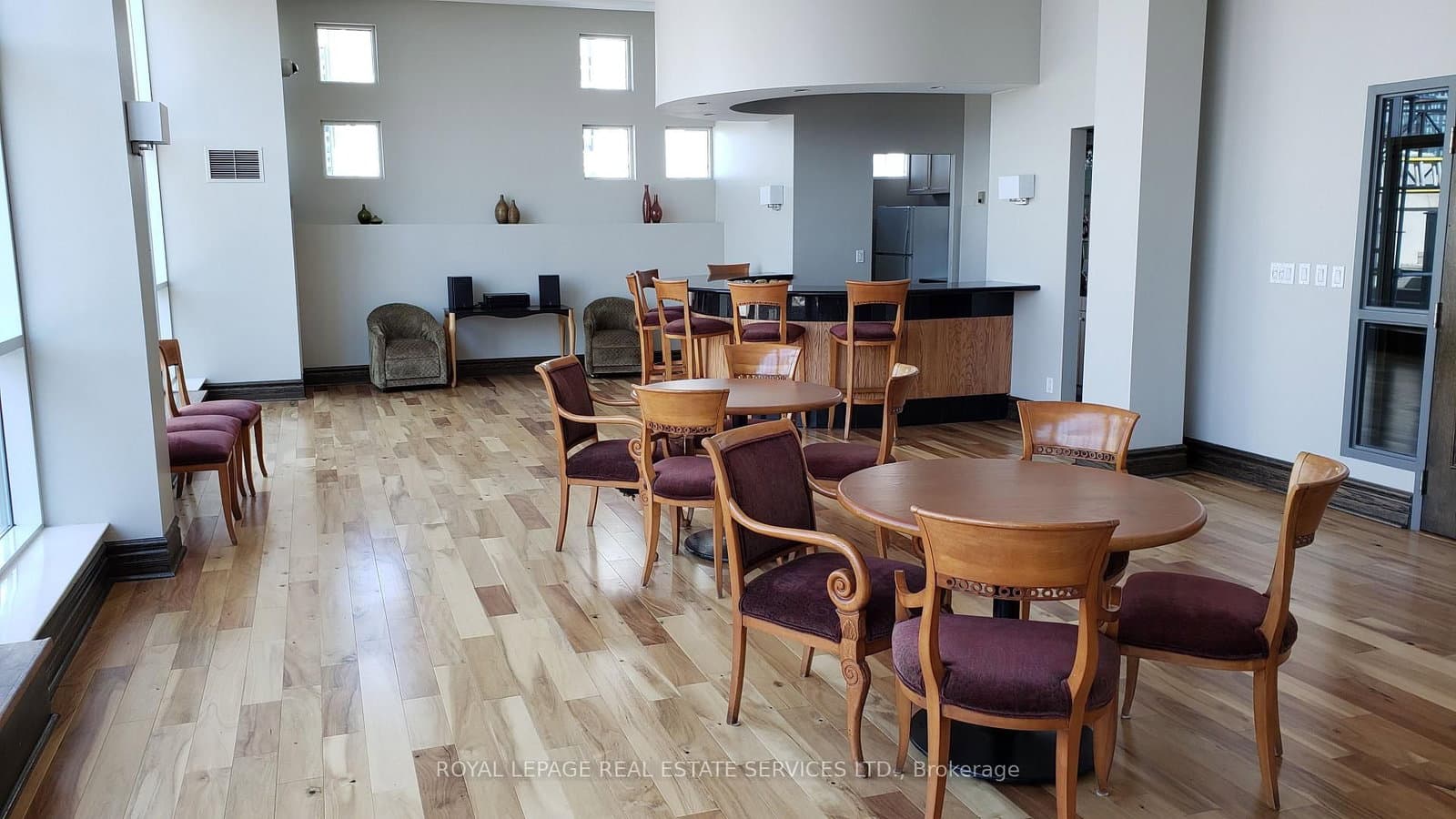 102 Bloor Street W, Unit 306 thumbnail 23