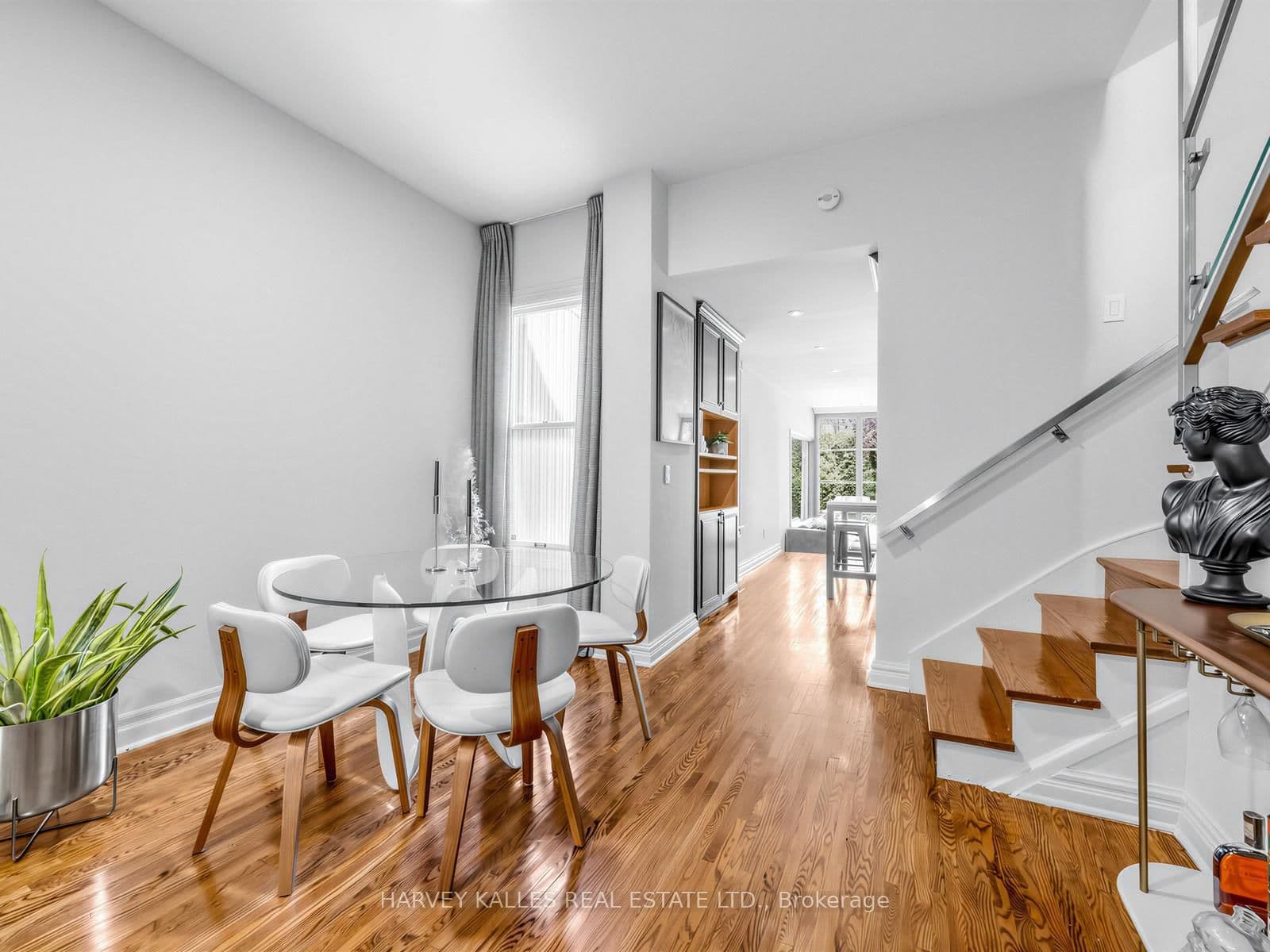 285 Brunswick Avenue thumbnail 8