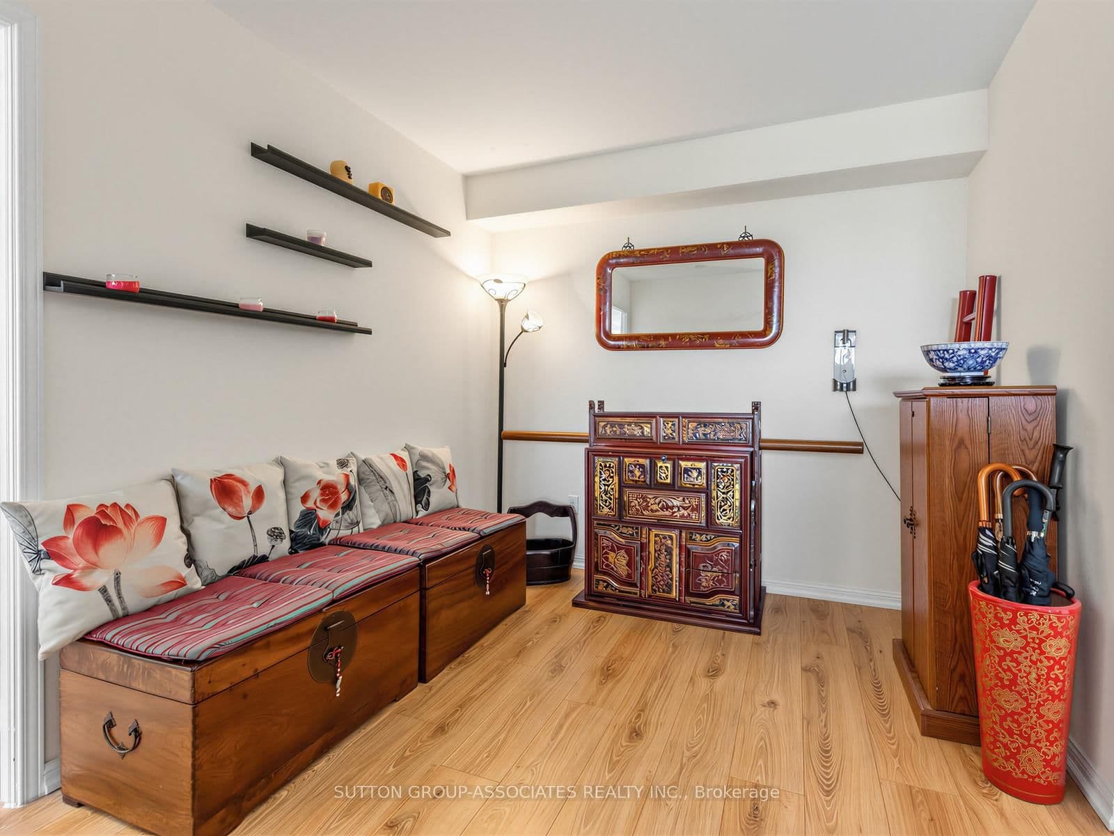 23 Lorraine Drive, Unit 1706 thumbnail 20