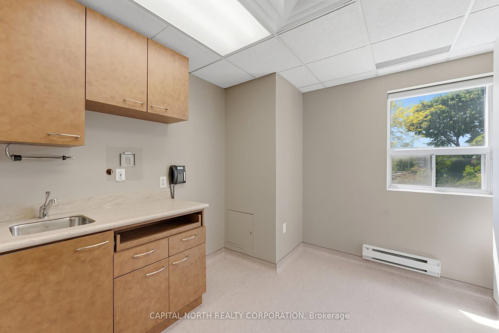 236 Avenue Road, Unit 2nd Floor thumbnail 27
