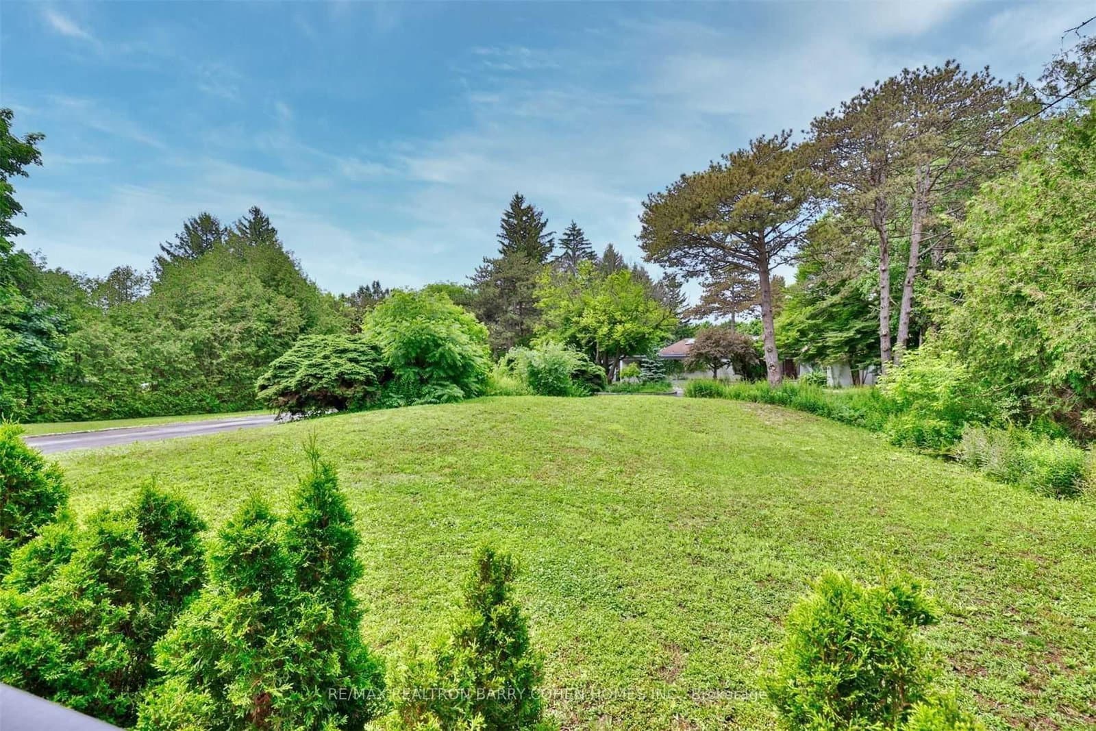 14 Park Lane Circle thumbnail 10